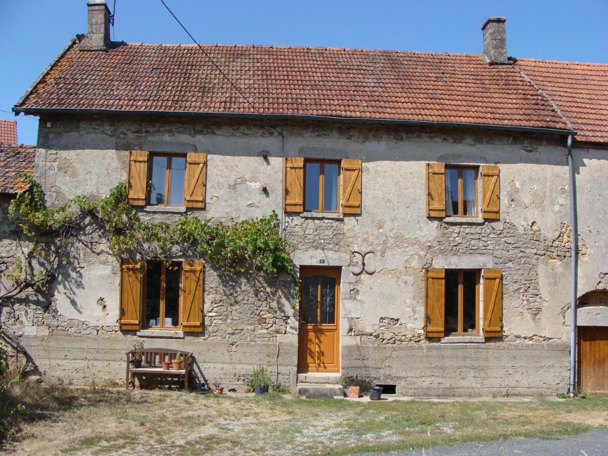 Chambre D'Hotes De Puy Faucher Arrenes Exterior foto